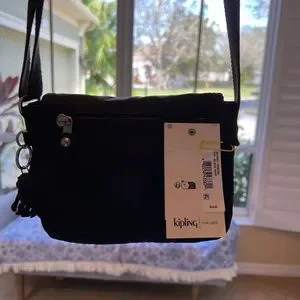Kipling Black Bag with Cream Interior Kipling | Bags | Kipling Black Bag With Cream Interior  main image 4